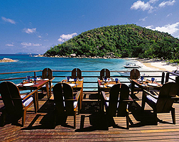 Constance Lemuria 03 Beach Bar Grill